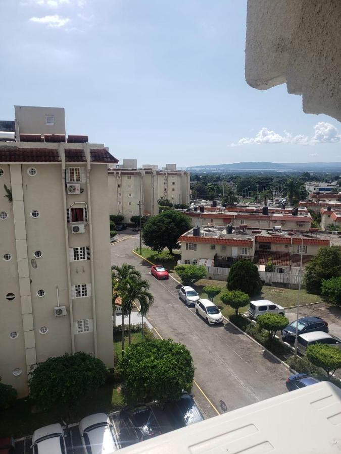 Vantage Place كينغستون المظهر الخارجي الصورة